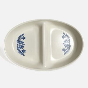 Pfaltzgraff Yorktowne Stoneware Oval Divided Serving Blue Flower/Trim on White